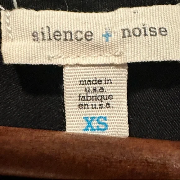 SILENCE + NOISE Urban Outfitters Black Swing Sleeveless Women’s Size XS - Picture 8 of 9